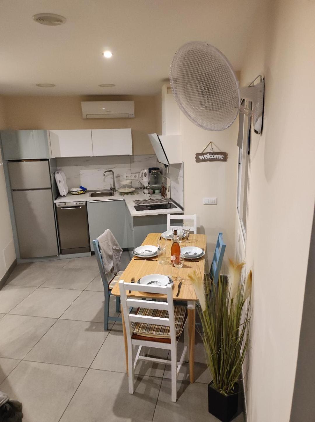Center Flat Puerto Del Carmen Near The Beach Natural Elements Apartment Esterno foto